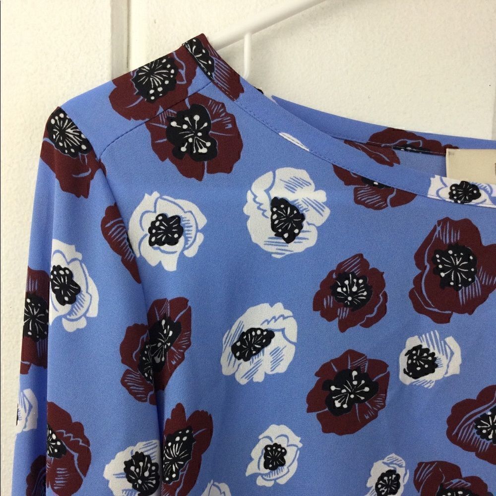 LOFT Baby Blue Floral Button Cuff Blouse - MP‎ - Picture 4 of 12